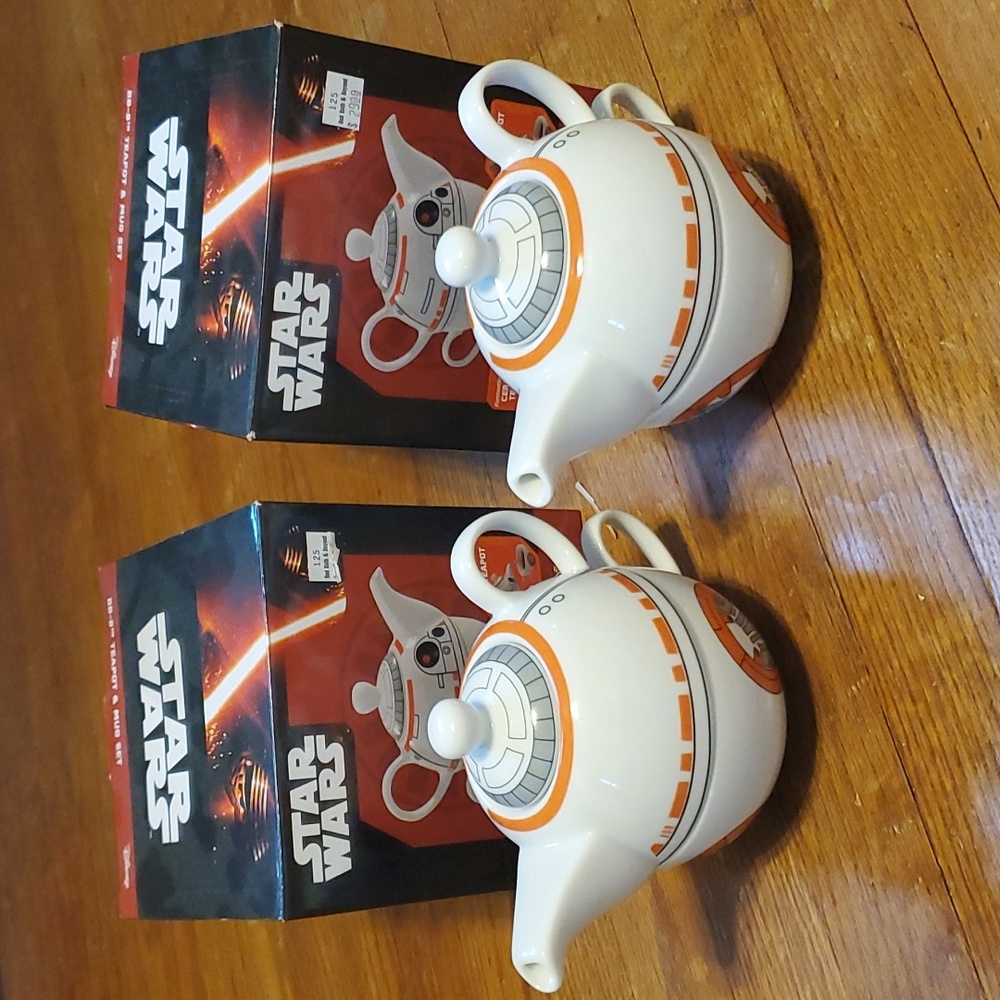 Set of 2 STARWARS BB 8 teapot and cup set